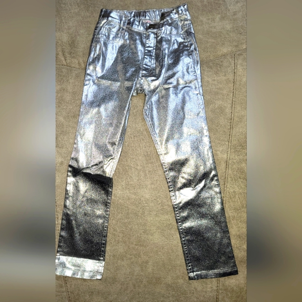 Girls metallic pants never worn size 7